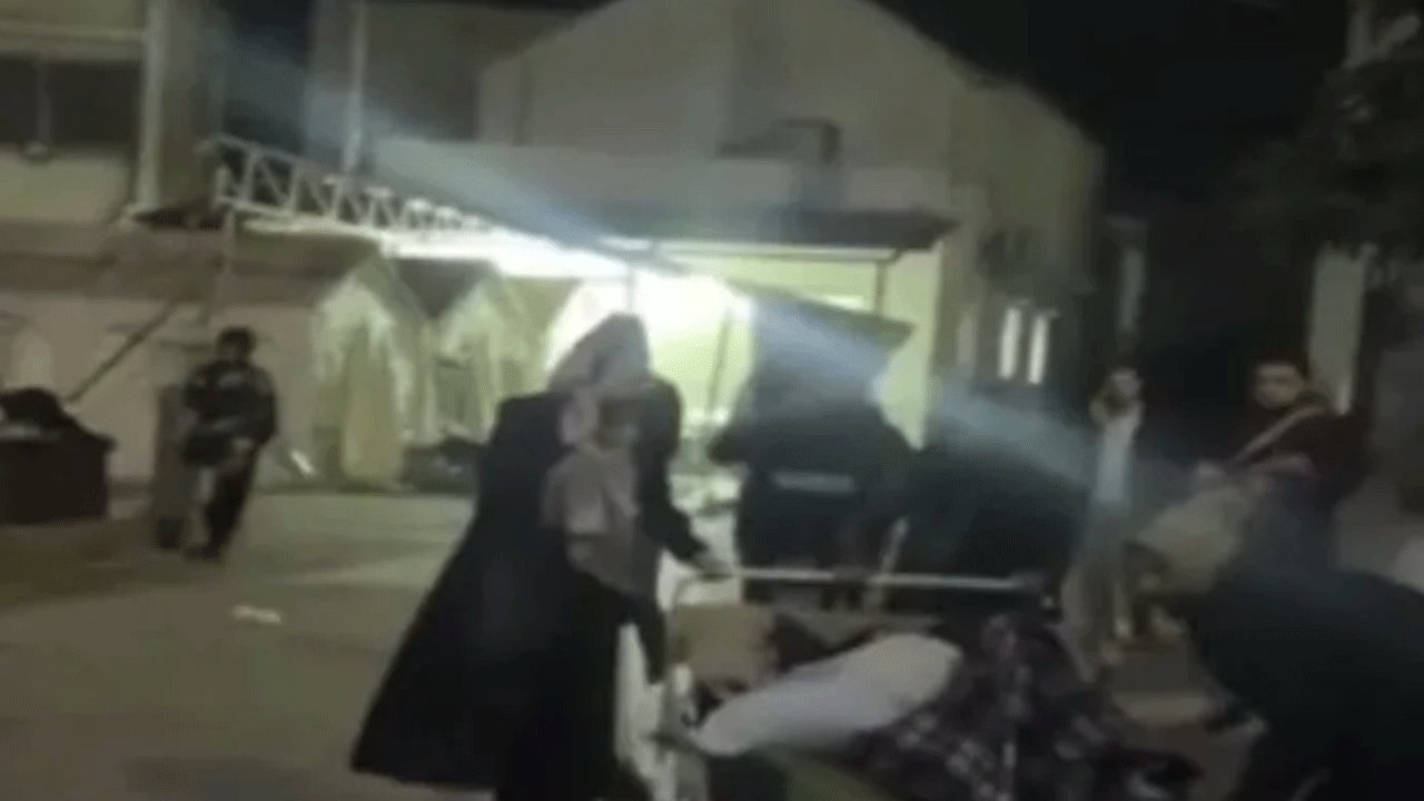 Katil İsrail’den bir insanlık suçu daha! Gazze’de hastane vuruldu