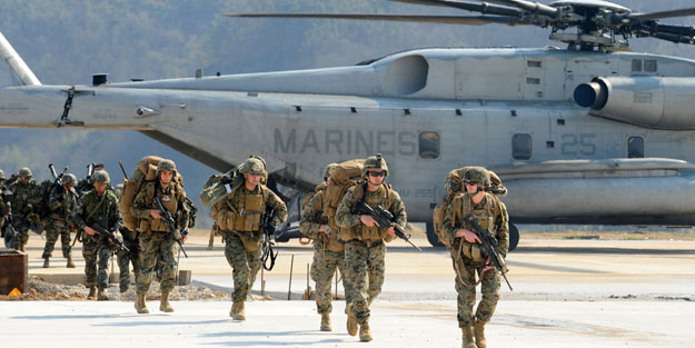 Katil İsrail'in destekçisi ABD: İran saldırısına hazırız