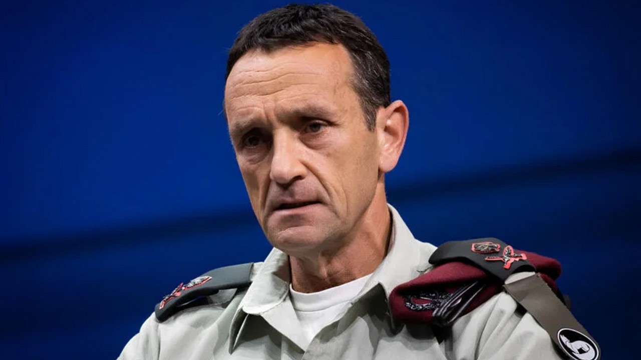 Katil İsrail'in Genelkurmay Başkanı Halevi Suriye'yi neden vurduklarını açıkladı