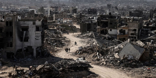 Katil İsrail'in saldırılarında 26 Filistinli şehit oldu