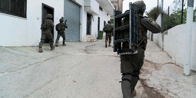 Katil köpekler Hamas yöneticisinin ailesine saldırdı