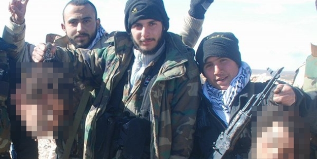 Palmira'da Esed askerlerinin kesik başlı pozları (FOTO)