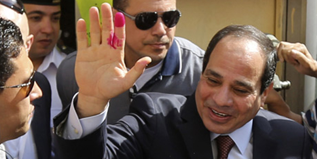 Katil Sisi böyle kazandı