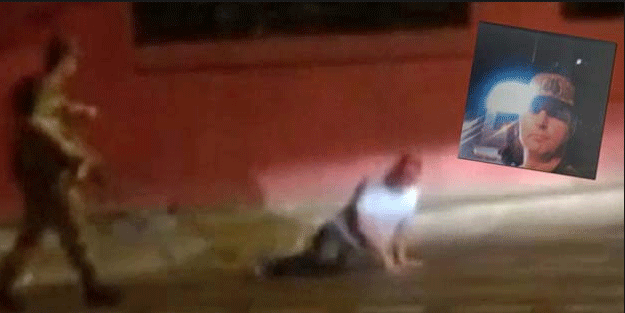 Katil yüzbaşı bir de selfie çekmiş!