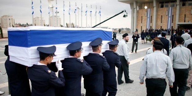 Katil Şaron'un mezarı bile gasp