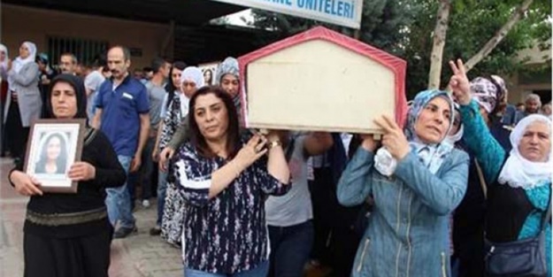 Bombacının cenazesine katılan HDP'lilere şok!