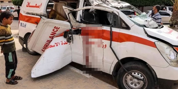 Katiller ambulansları hedef aldı