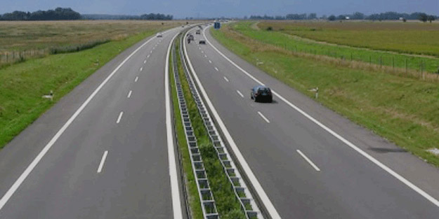 Katliam gibi! Türkiye-İran kara yolu üzerinde onlarcası telef oldu