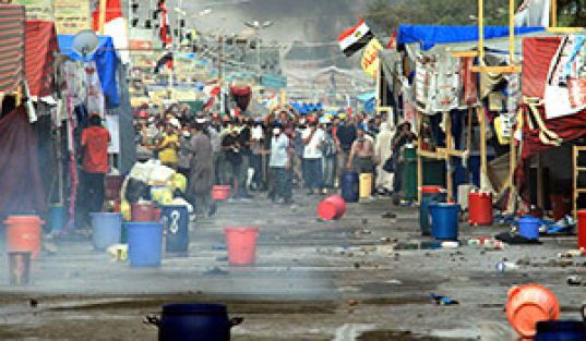  Katliama rağmen darbe karşıtları sokaklarda