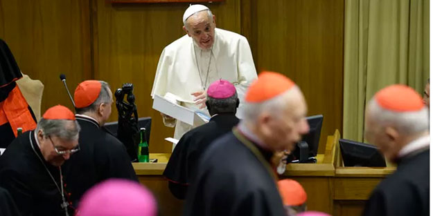 Katolik Kilisesi’nde ‘eşcinsellik’ krizi
