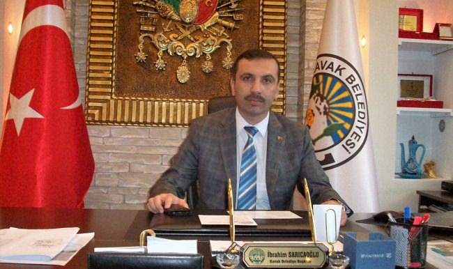 Kavak'ta yol, meydan, sokak ve kaldırımlar temizleniyor