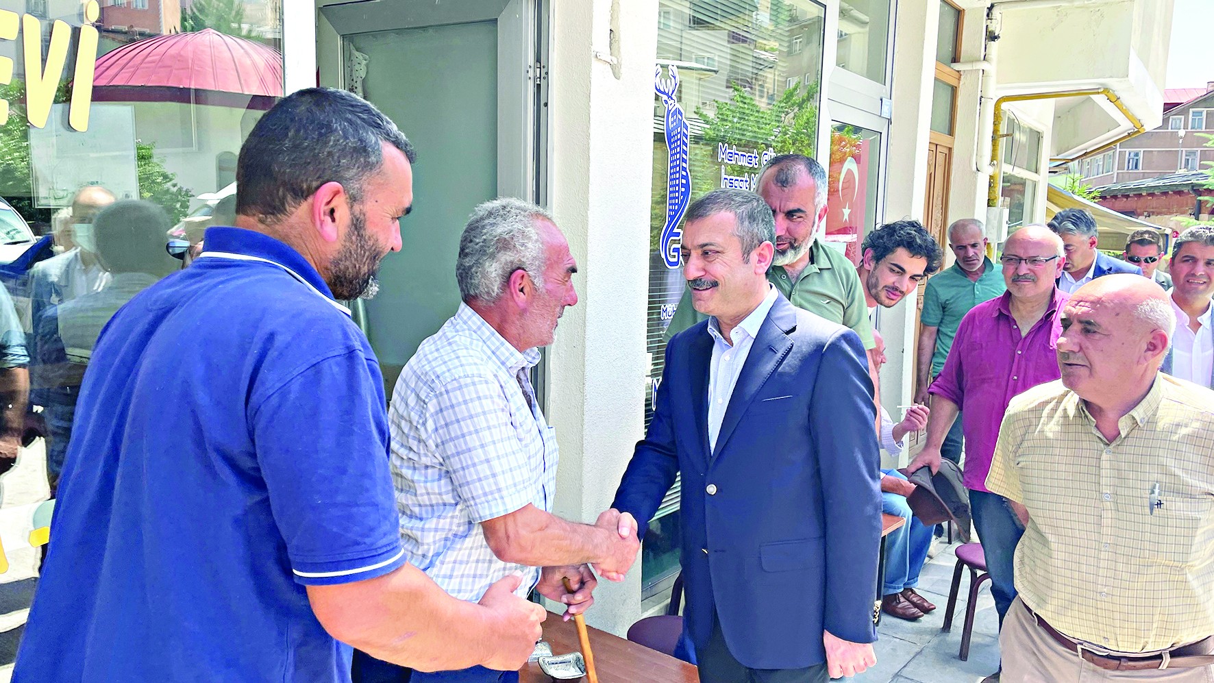 Kavcıoğlu Bayburt’ta ziyaretlerde bulundu