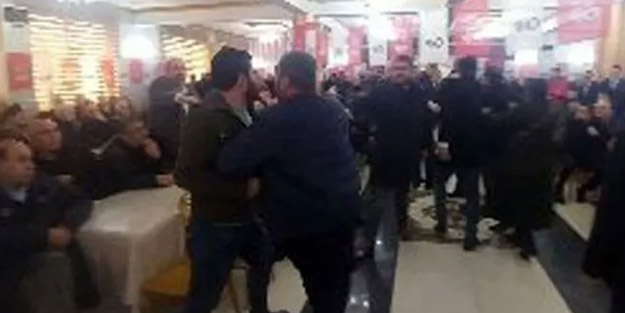 Kavga-dövüş-hakaret, CHP şaşırtmıyor! Vekil danışmanından kadın delegeye ağır tehdit