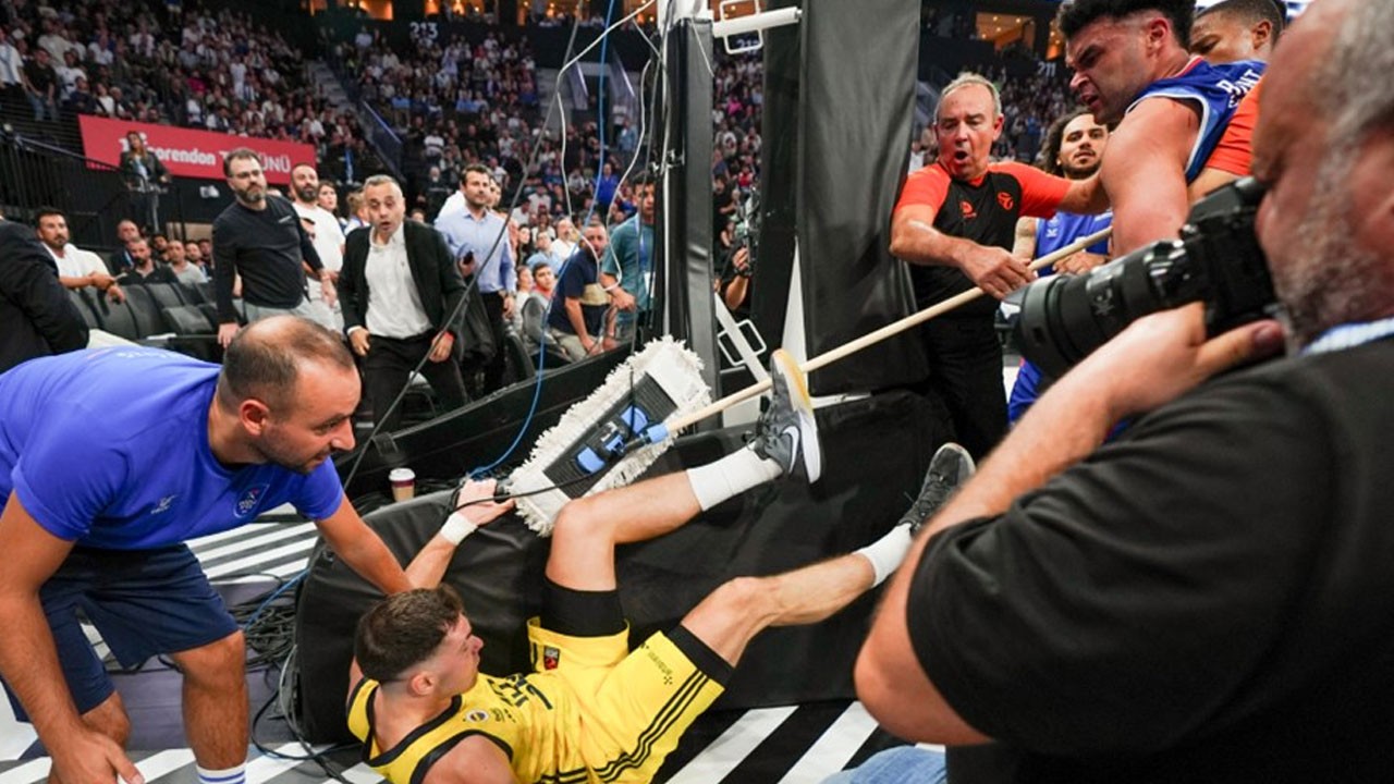 Kavga etmişlerdi! Tarık Biberovic ve Elijah Bryant'a ceza verildi