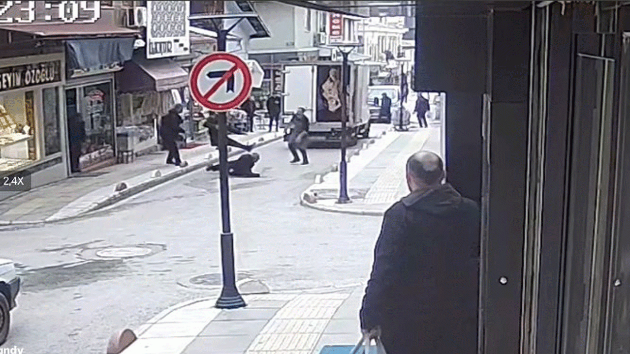 Kavga ettiği kişiyi kurşuna dizdi! O anlar kamerada