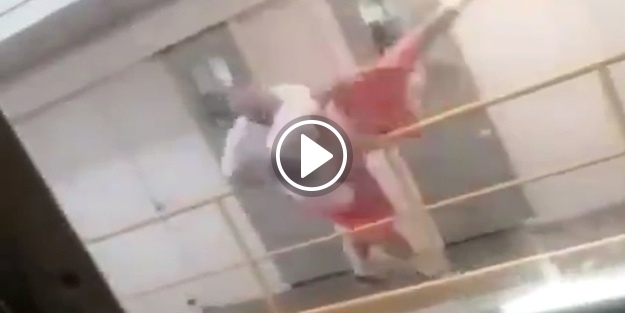 Kavga ettiği mahkumu aşağı attı!