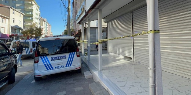 Kavgada bıçaklanan kişi hastanede yaşamını yitirdi