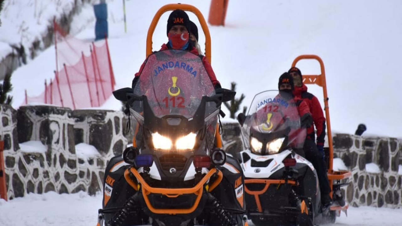 Kayak Merkezinde çevirme var! Jandarma cezayı kesti