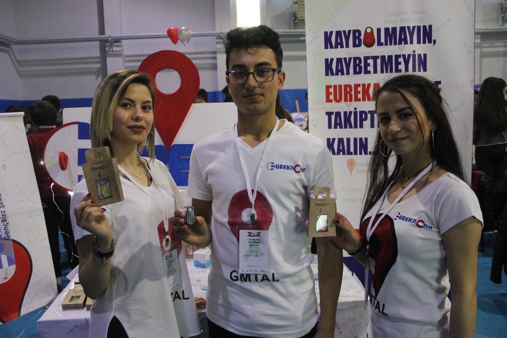 Kaybolan otizmli arkadaşları için chıp ürettiler 