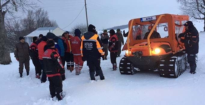 Kayıp kadın 2 gün sonra karlar altındaki yaylada bulundu