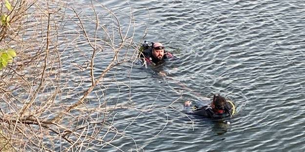 Kayıp kız çocuğunu arama çalışması