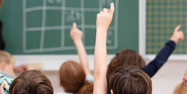 Kayıt parasını 'kitabına' uydurdular, öğretmenlere değer biçtiler