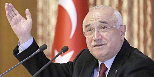 Kayıtdışı siyaset yapanlar var