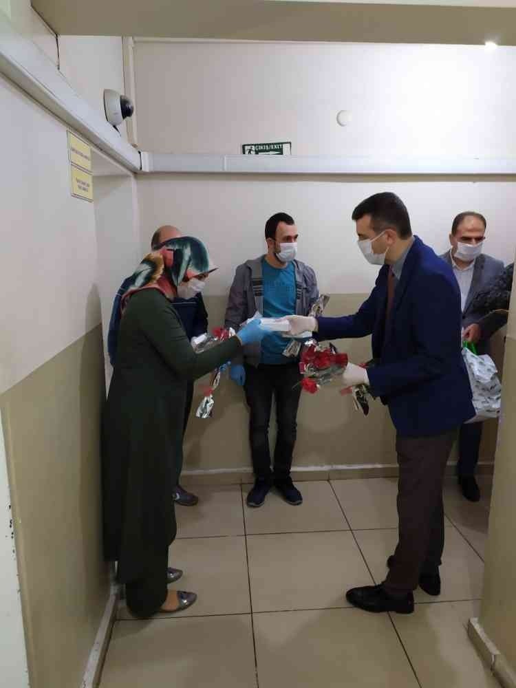 Kaymakam Arslan polislerin haftasını kutları 