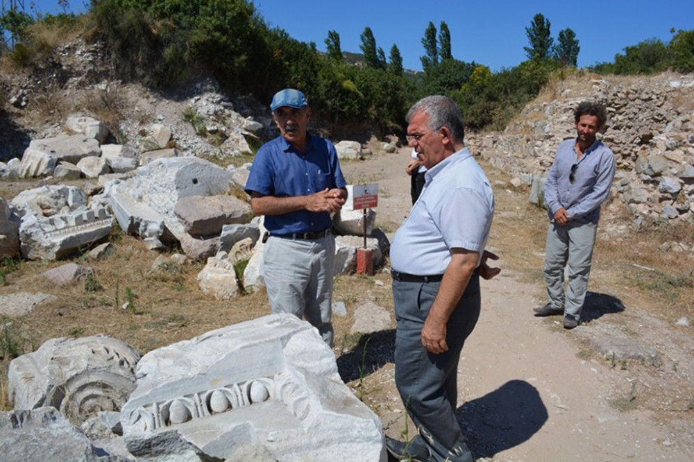 Kaymakam Çalık Kyzikos’u ziyaret etti 