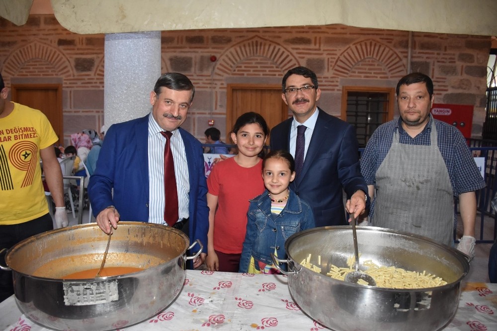 Kaymakam Çaykara Kurşunlu Han’da incelemede bulundu 
