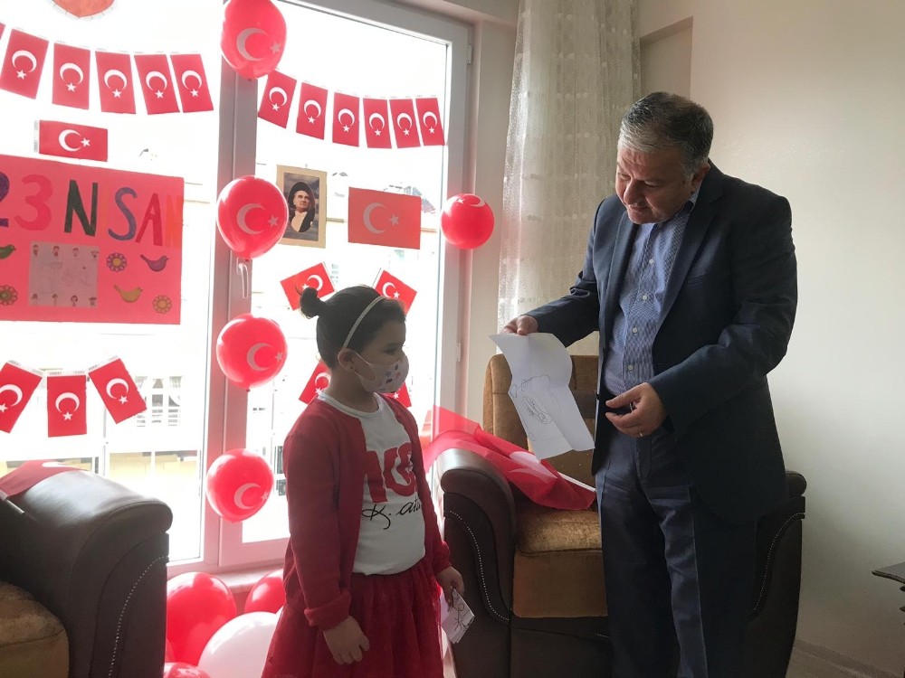 Kaymakam Duru 23 Nisan’da yetim çocukları unutmadı 