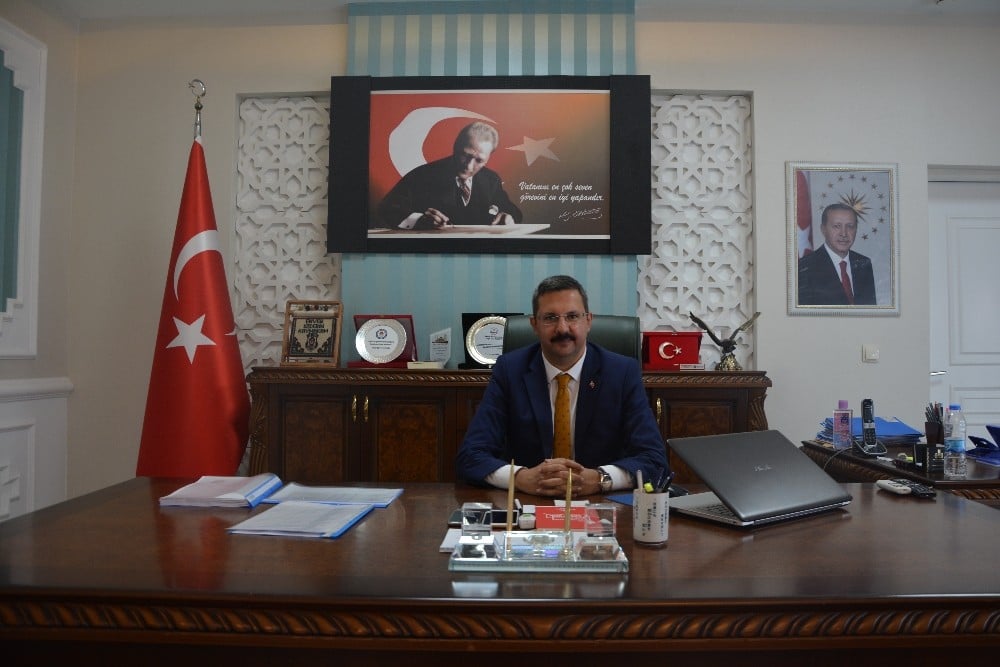 Kaymakam Enver Özderin göreve başladı 