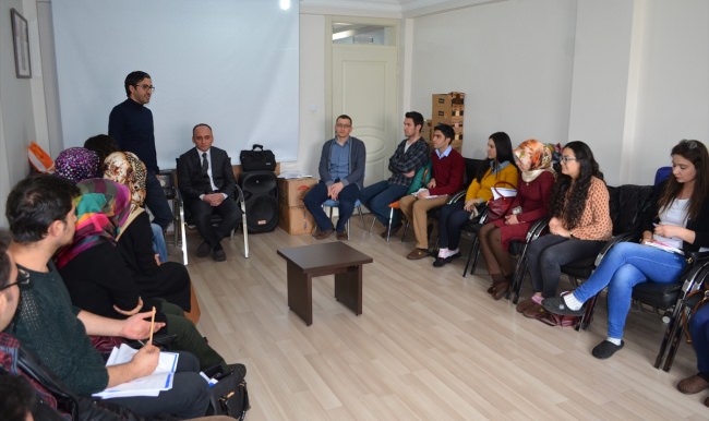 Kaymakam Karal'dan öğretmenlere sertifika