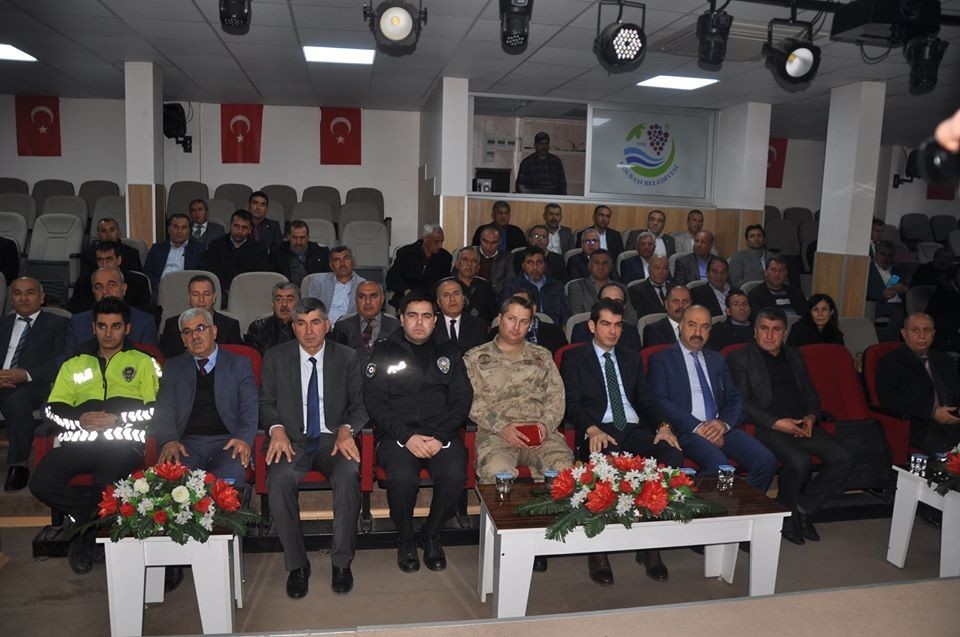 Kaymakam Köksal, vatandaşlarla bir araya geldi 