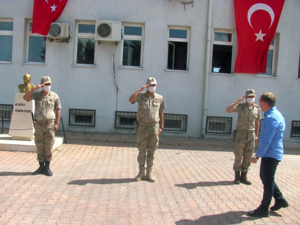 Kaymakam Mutlu’dan Jandarma’ya ziyaret 