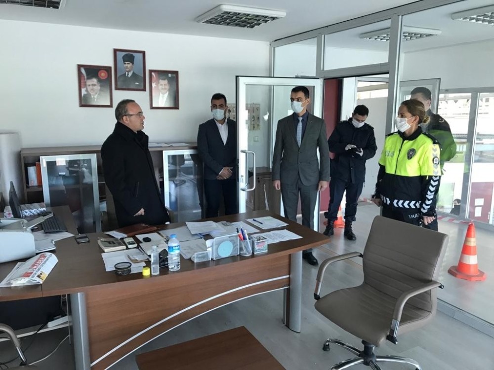 Kaymakam Öner, Seyahat İzin Kurulu çalışmalarını inceledi 