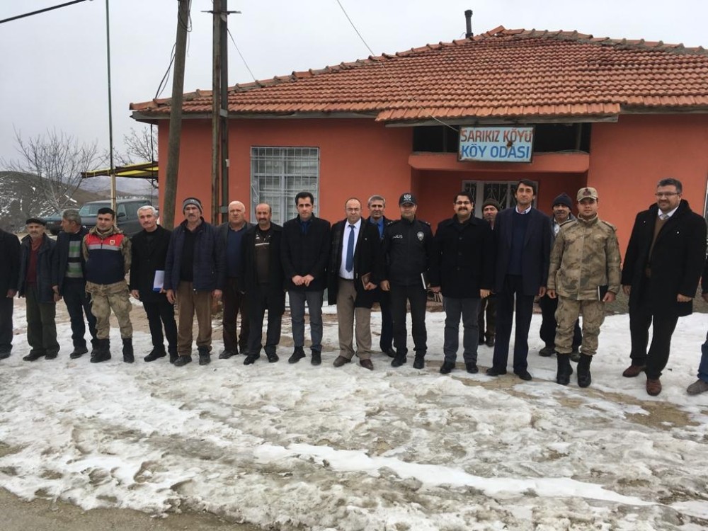 Kaymakam Özdemir, sorun dinledi 