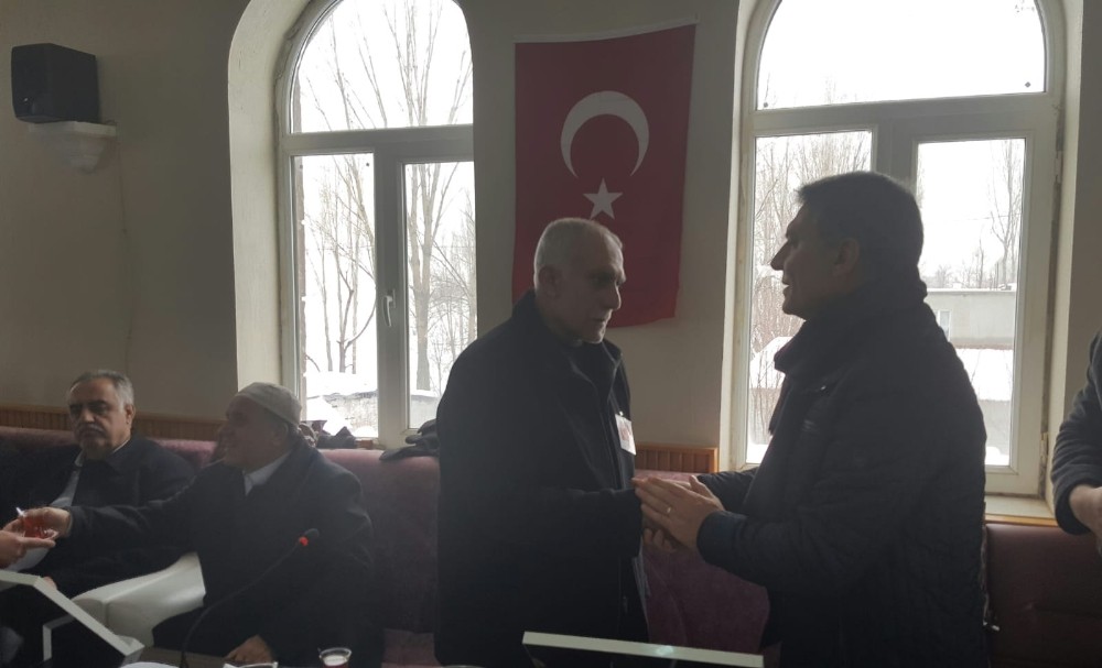 Kaymakam Özkan’dan İdlib şehidinin ailesine taziye ziyareti 
