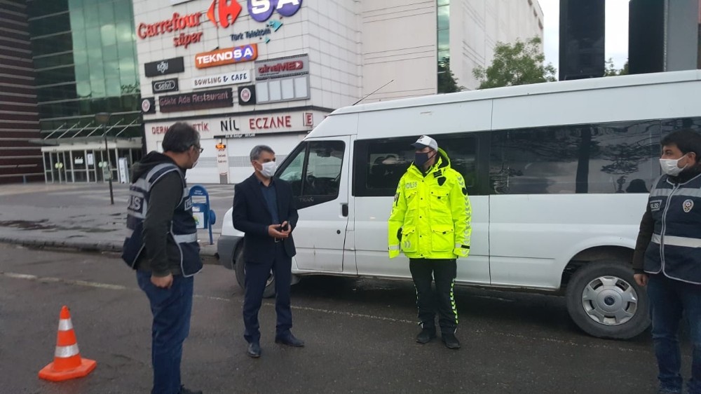 Kaymakam Özkan’dan polislere bayram ziyareti 