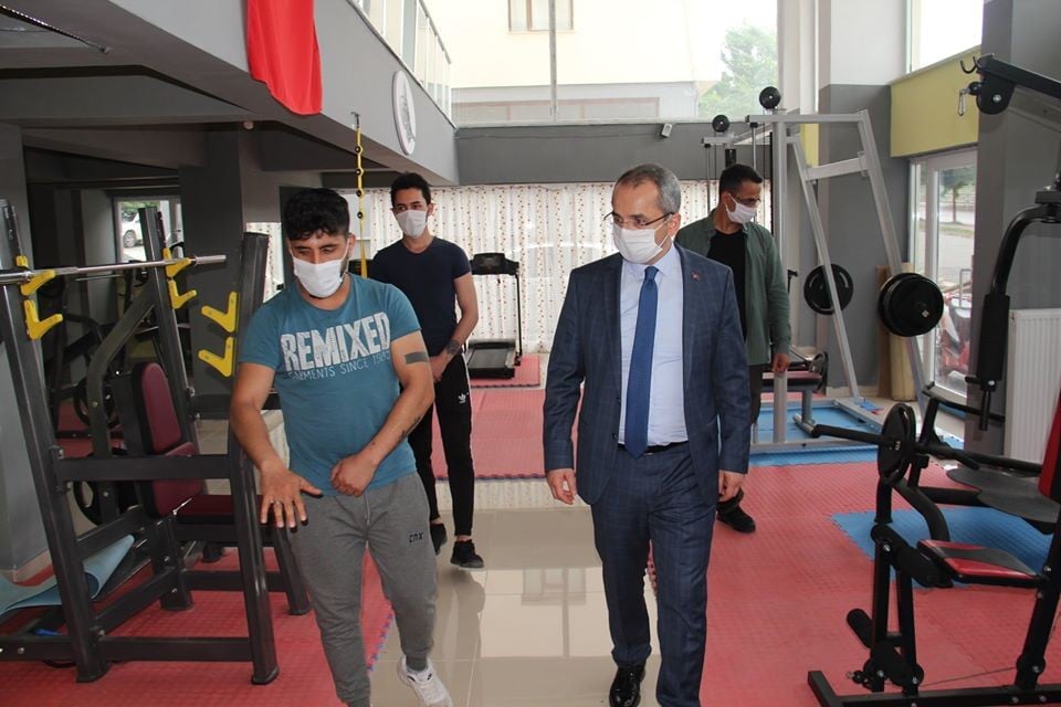 Kaymakam Pişkin, esnafı tedbirler konusunda uyardı 