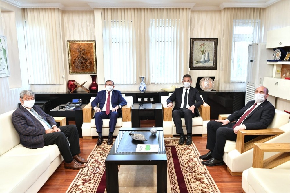 Kaymakam Polat’a veda yemeği 