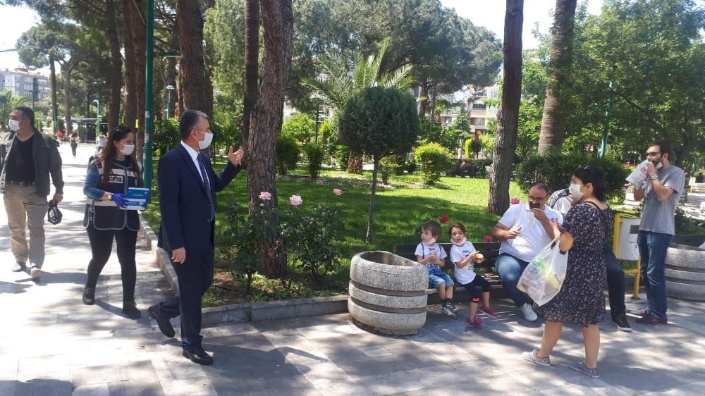 Kaymakam Sırmal’dan maske denetimi 
