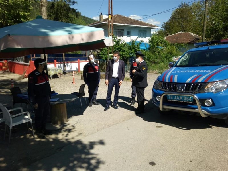 Kaymakam Ürkmezer kontrol noktalarını denetledi 