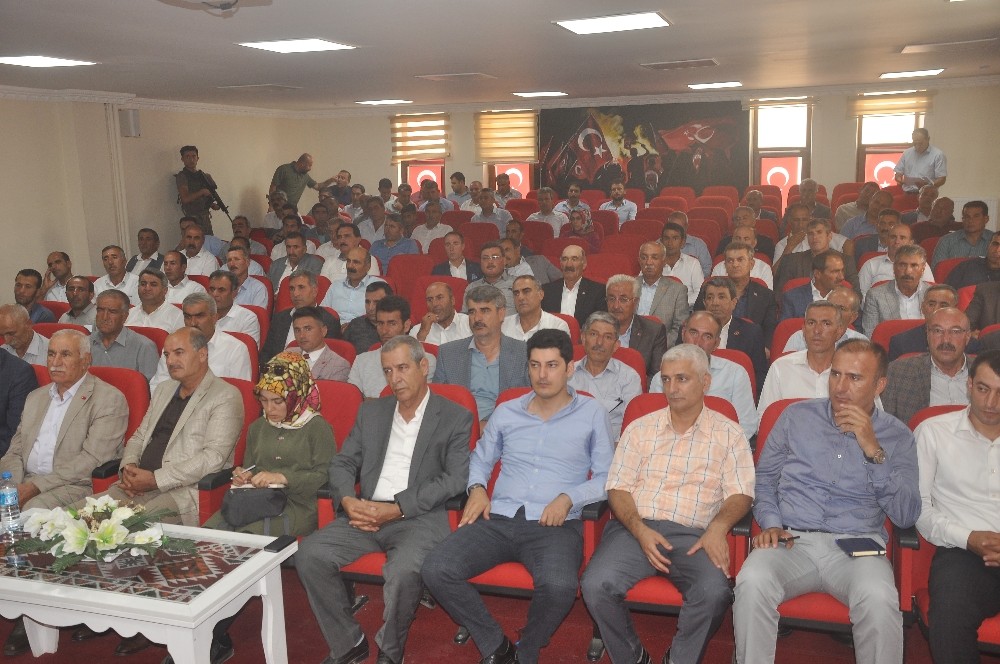 Kaymakam Uzan’dan Malazgirt çağrısı 