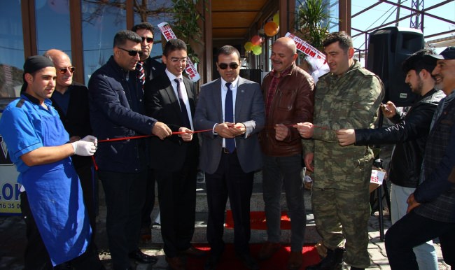 Kaymakam Yaşar, iş yeri açılışına katıldı