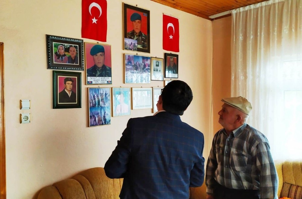Kaymakam Zaman şehit ailelerini unutmadı 