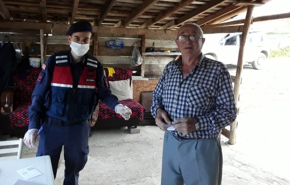 Kaymakam Zaman: “Yeter ki sizler evinizde kalın, biz ayağınıza geliriz” 