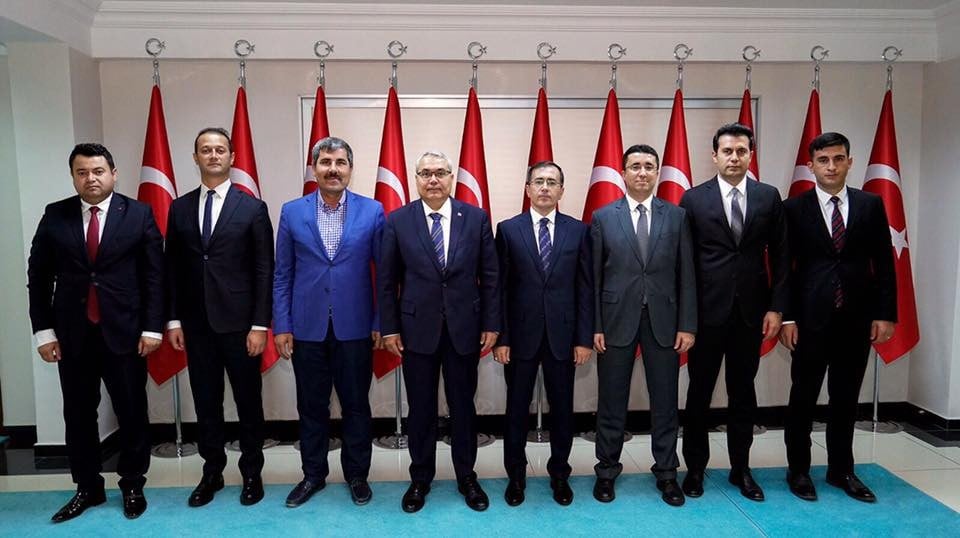 Kaymakamlardan Vali Gündüzöz’e ziyaret 