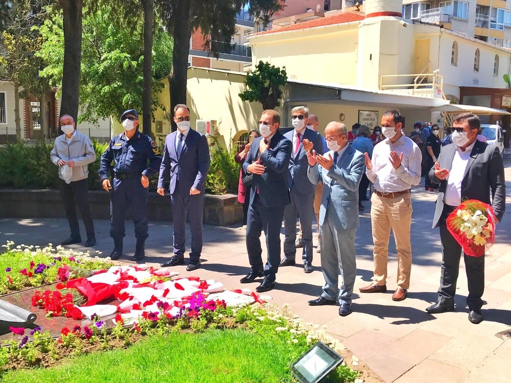 Kaymakamlık Vefa Grubu’ndanZübeyde Hanım’a ziyaret 