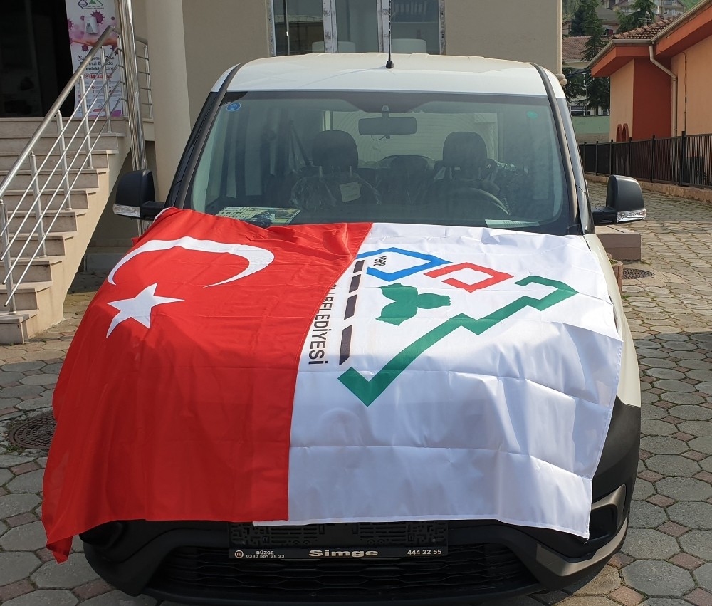 Kaynaşlı Belediyesi araç filosunu güçlendirdi 